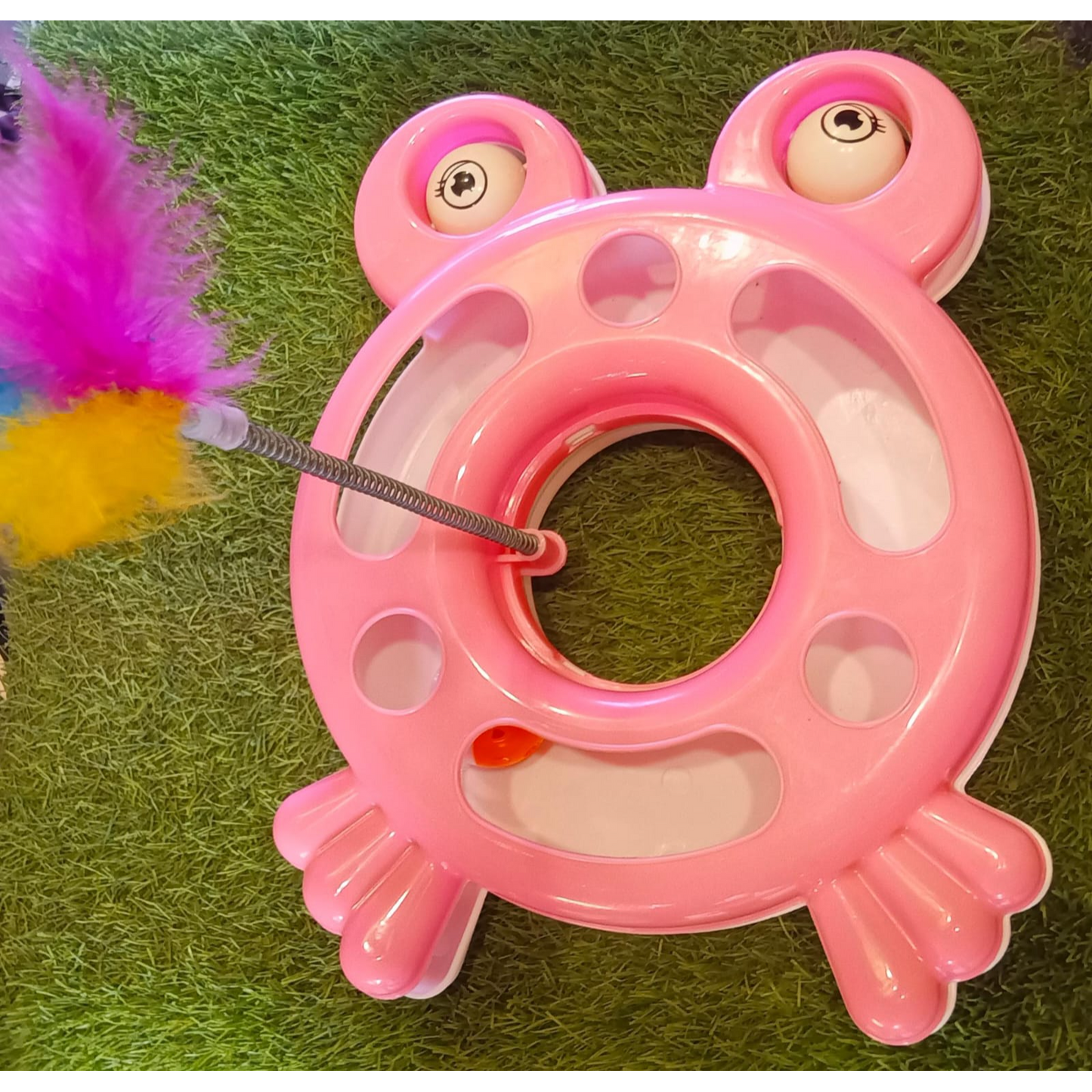 Frog Shape Toy For Kittens & Cats