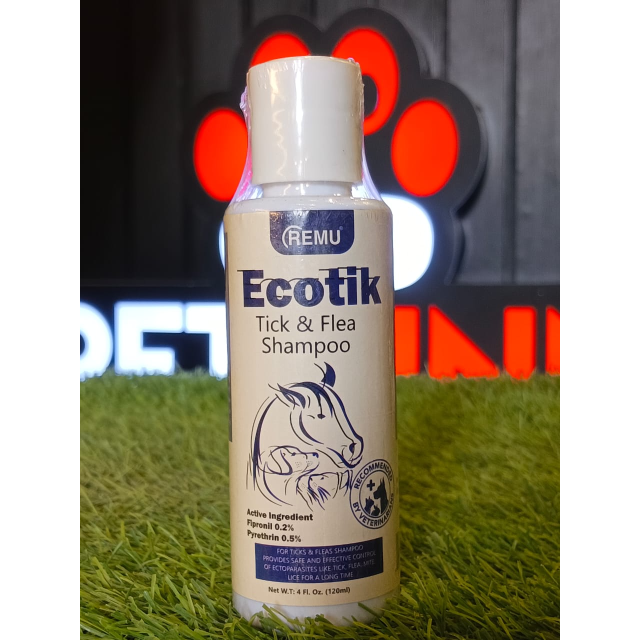Remu Ecotik Medicated Dog & Cat Shampoo