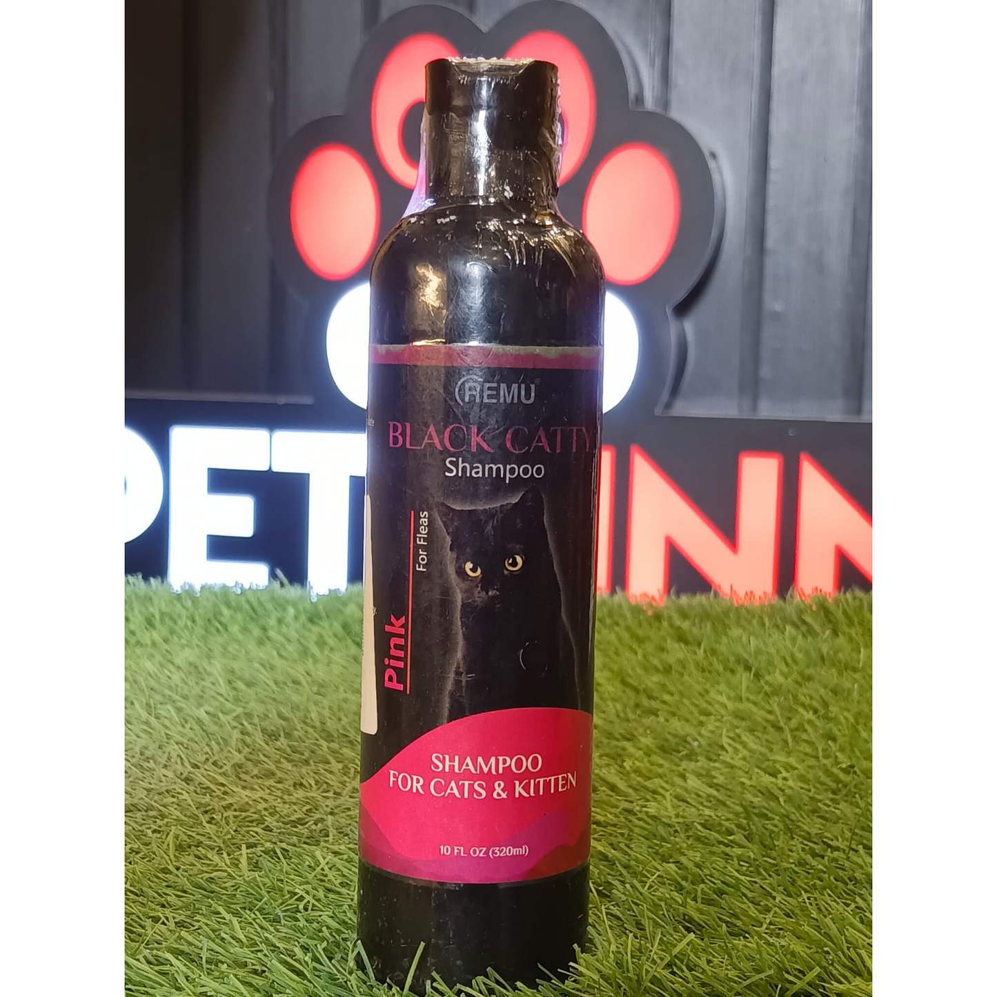 Remu Black Catty Cat Shampoo